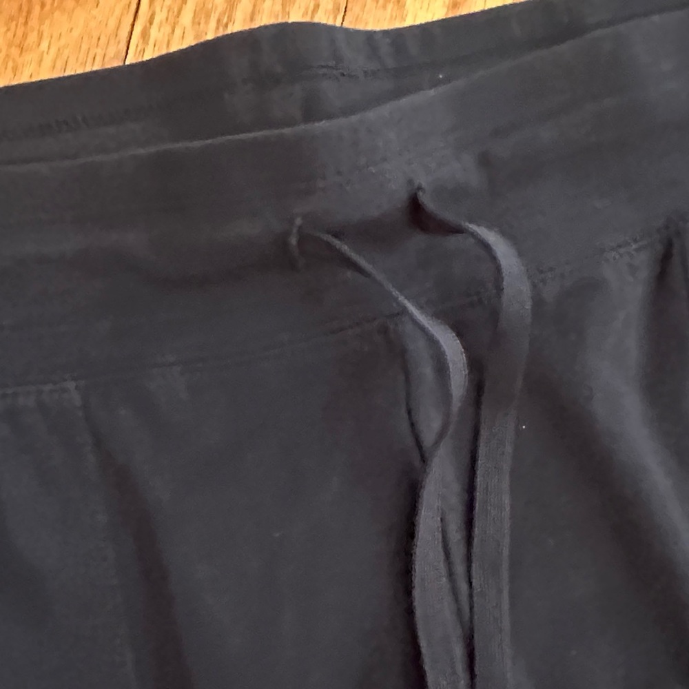 Athletic Works Women’s Black Joggers - Picture 3 of 5